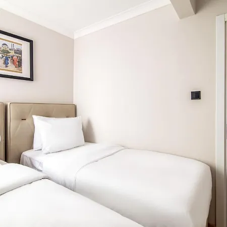 Close To Yenikapi Marmaray Station * 伊斯坦布尔